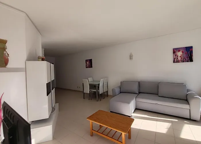 4D Torre Rafael - Casas & Papeis