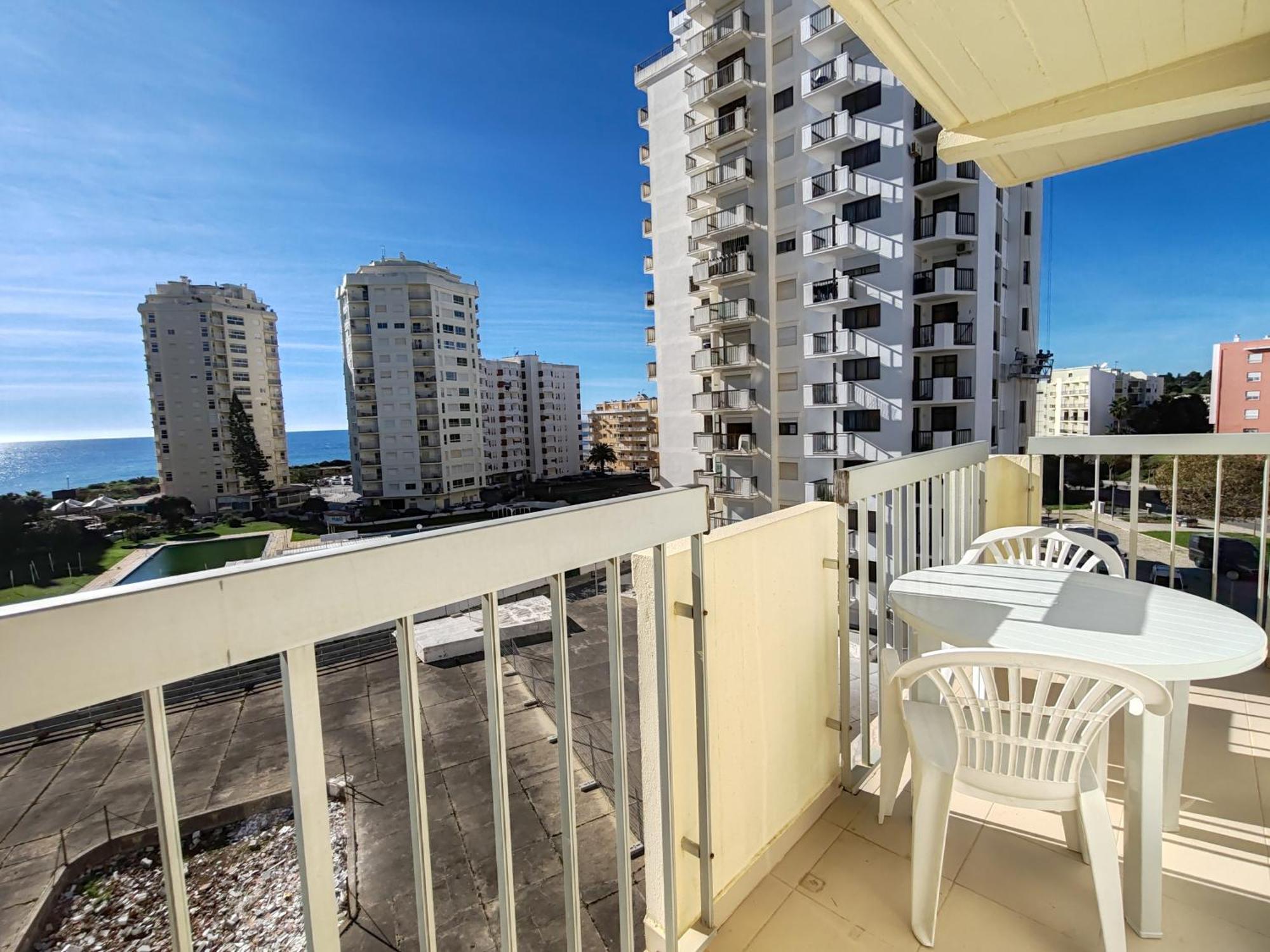 4d Torre Rafael - Casas & Papeis Armacao de Pera